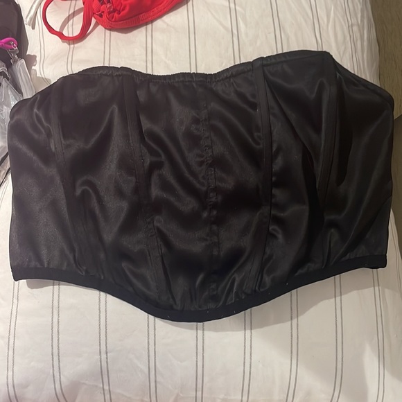 Garage satin corset top 🪩 - Picture 4 of 6